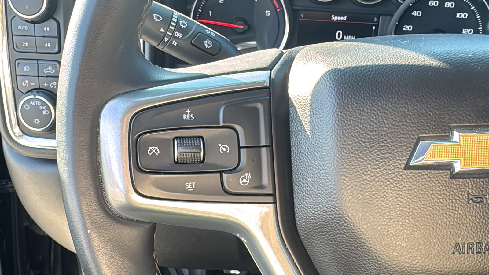 Used 2023 Chevrolet Silverado 2500 LT w/ Convenience Package image 21