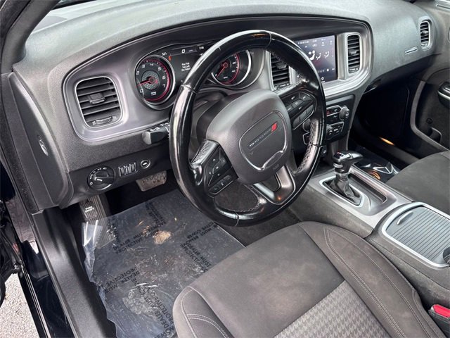 Certified 2023 Dodge Charger SXT image 9