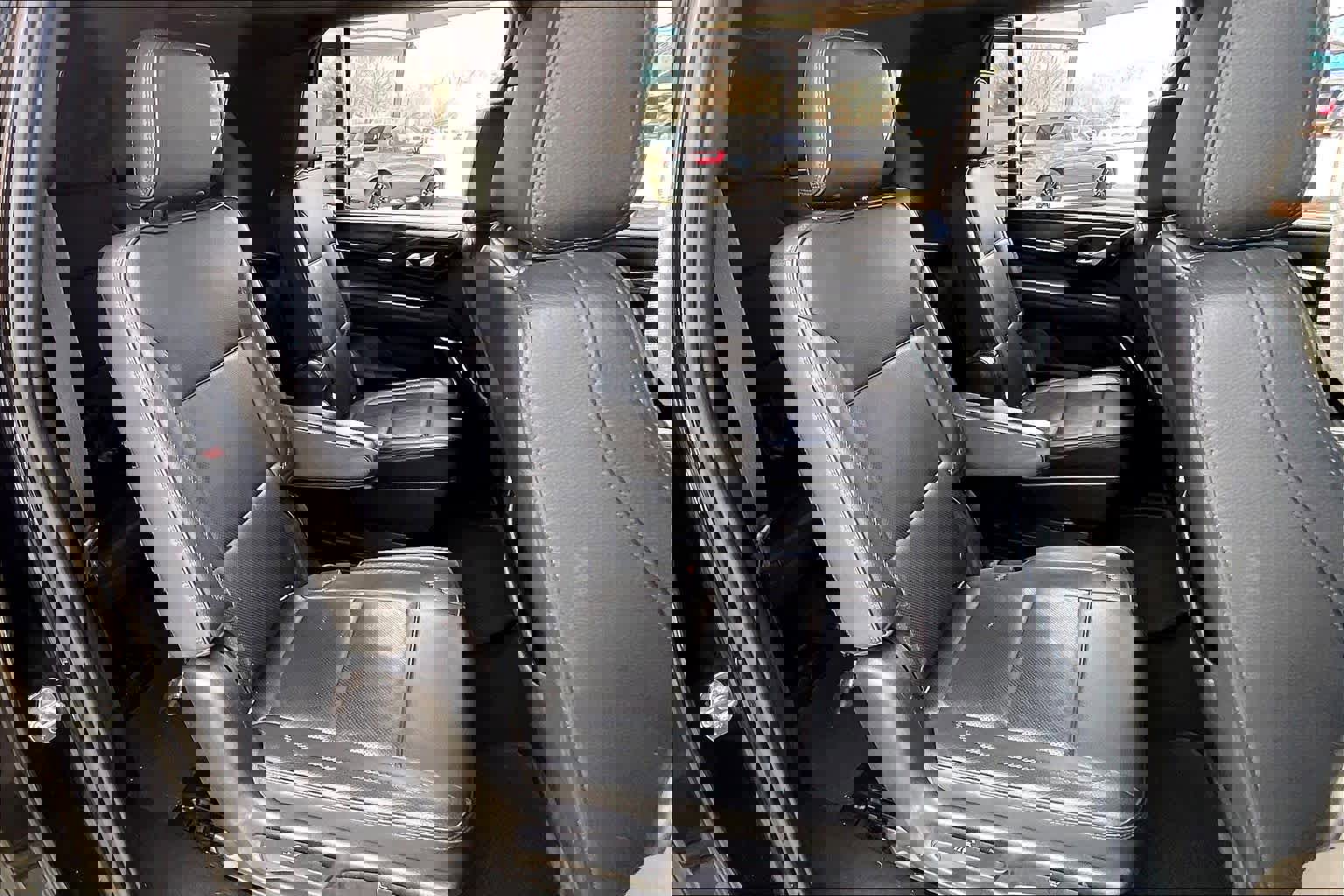 Used 2022 GMC Yukon XL Denali image 19