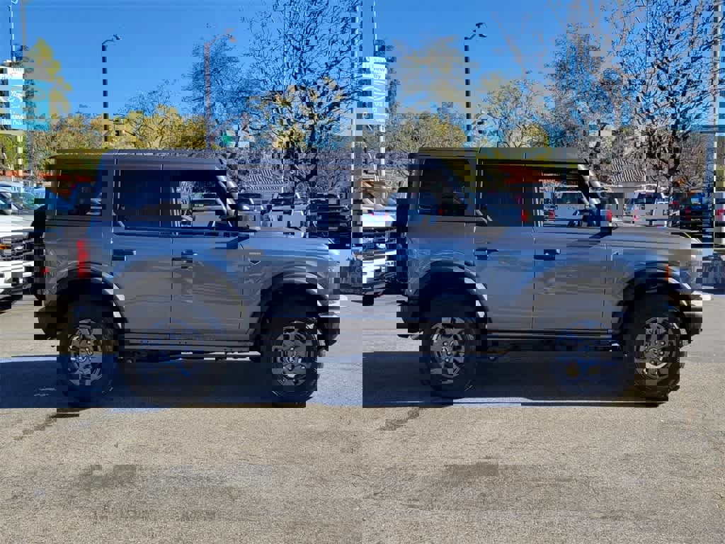 Used 2025 Ford Bronco Big Bend image 7