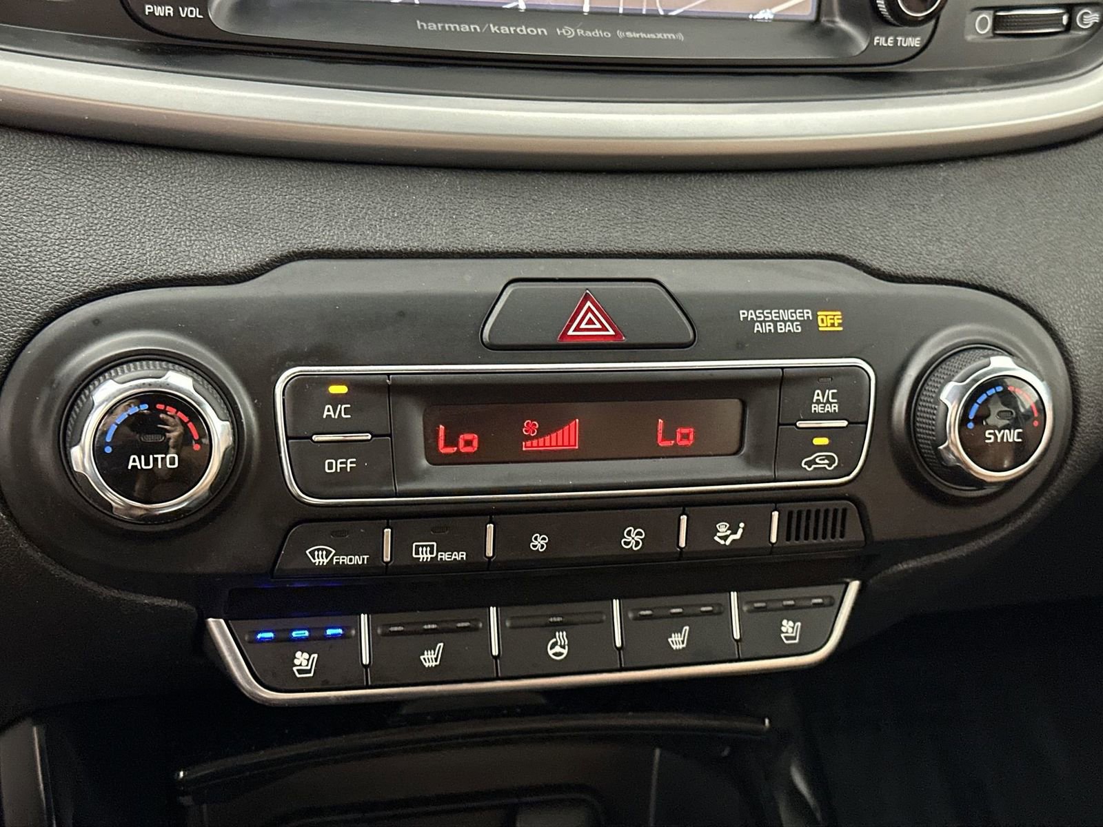 Used 2019 Kia Sorento SX FWD image 19