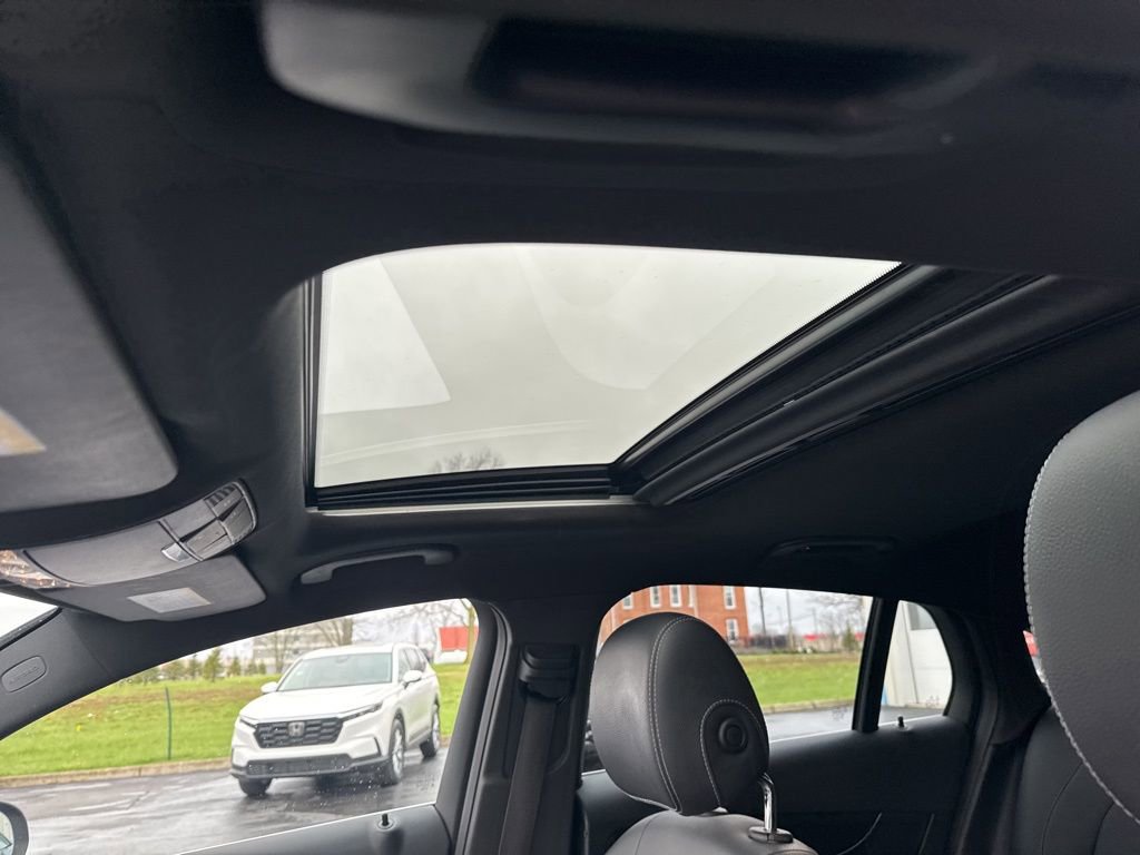 Used 2018 Mercedes-Benz GLC 300 4MATIC Coupe image 32