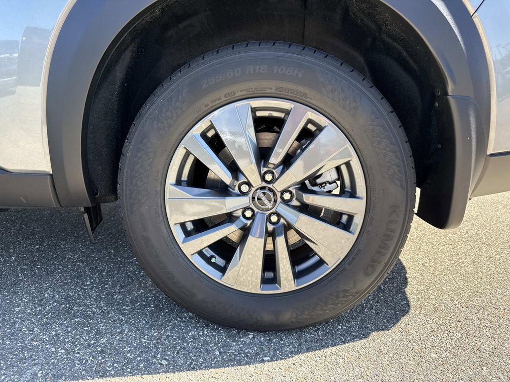 New 2026 Nissan Pathfinder SV FWD image 11