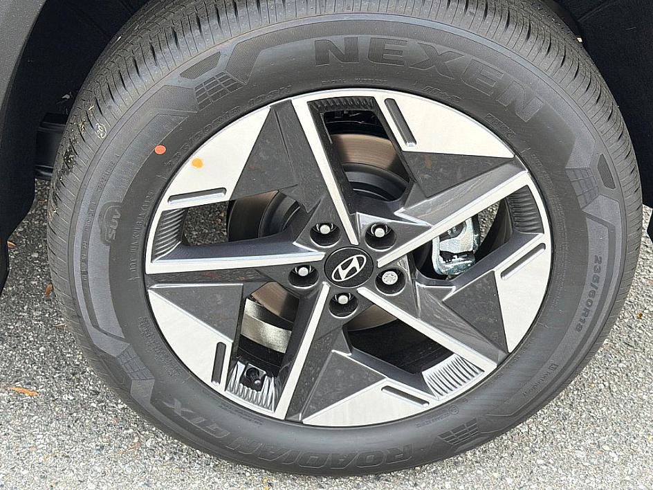 New 2026 Hyundai Tucson SEL image 5