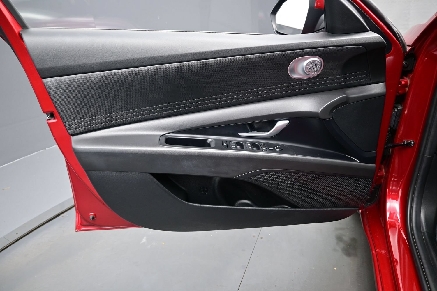 Certified 2024 Hyundai Elantra SEL FWD image 9