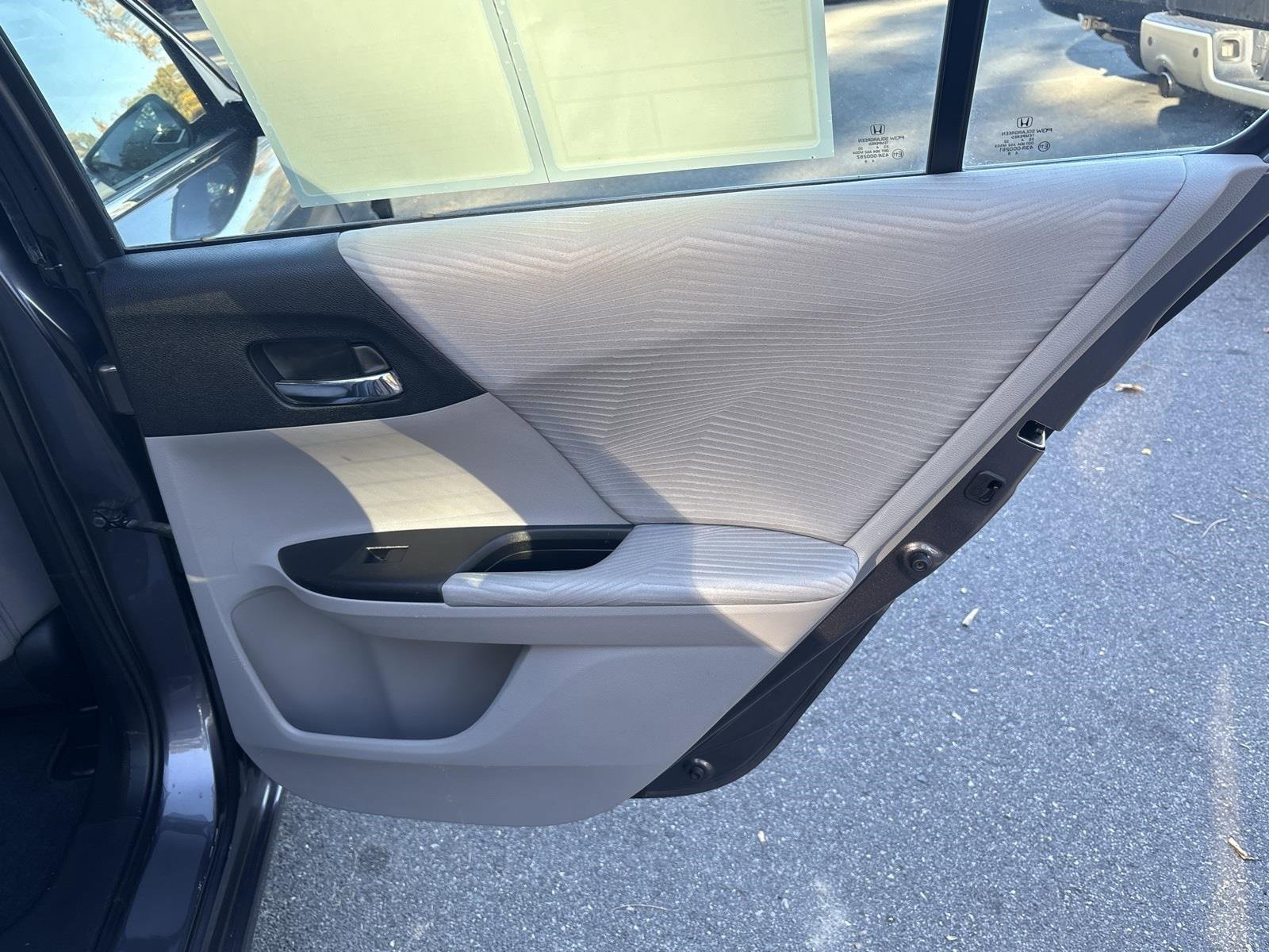 Used 2015 Honda Accord LX image 21