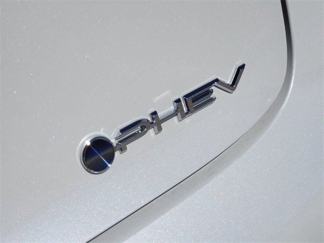 New 2026 Toyota Prius Plug-In Hybrid image 8