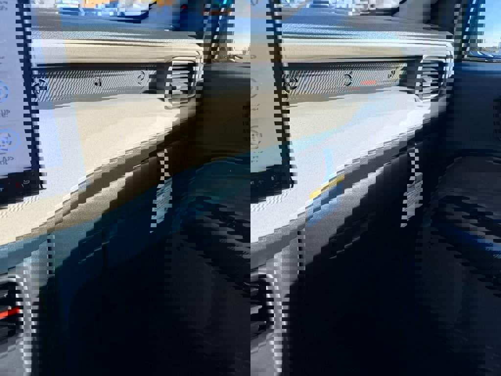 New 2026 Ford Maverick Lariat w/ 4K Tow Package image 19