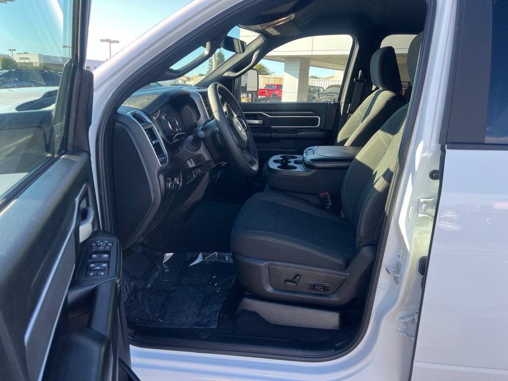 Used 2026 RAM 2500 Big Horn AWD/4WD image 17