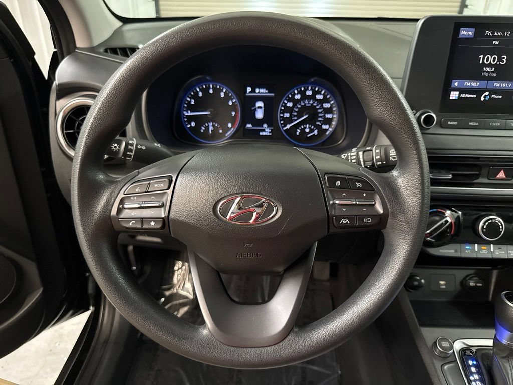 Used 2023 Hyundai Kona SEL FWD image 29