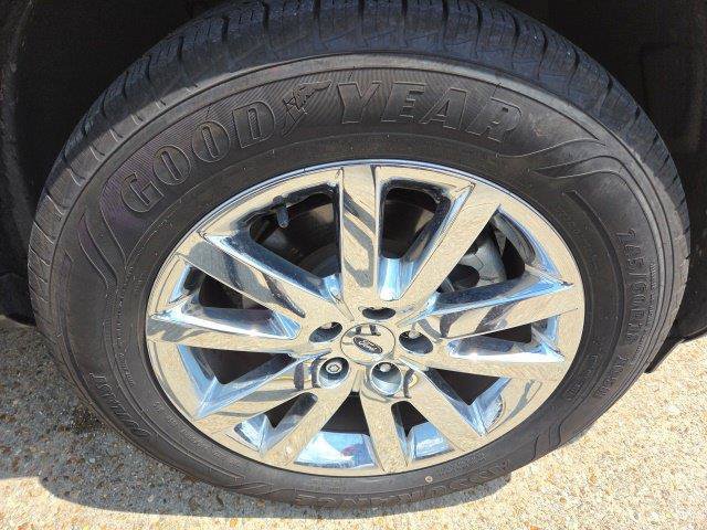 Used 2014 Ford Edge SEL w/ Equipment Group 205A FWD image 13