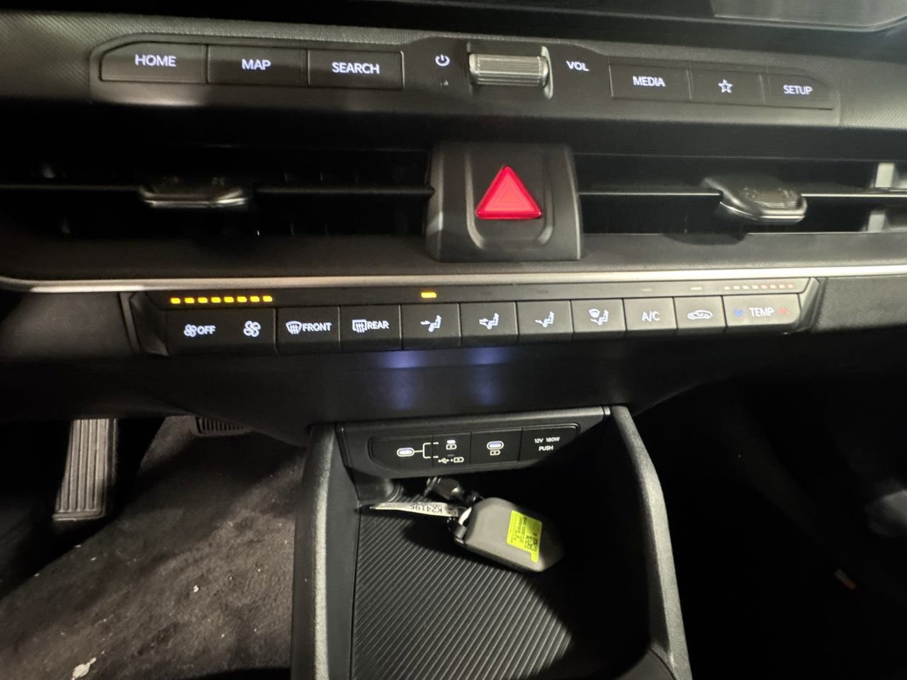 New 2025 Kia K4 LXS image 22