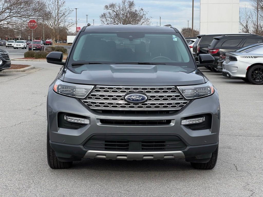 Used 2023 Ford Explorer Limited image 11