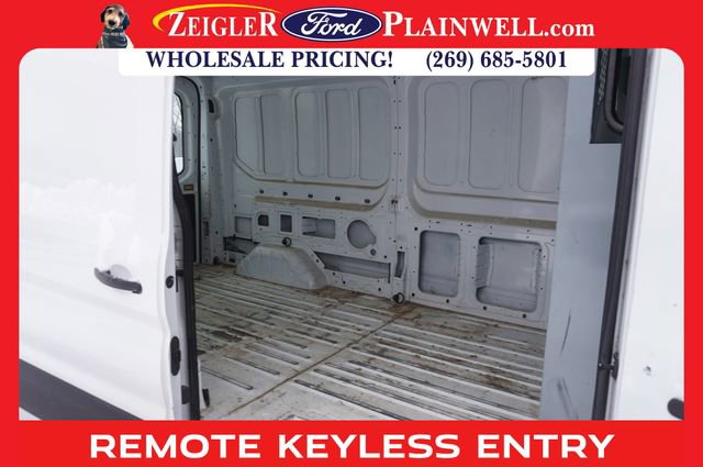 Used 2019 Ford Transit 250 148 Medium Roof image 5