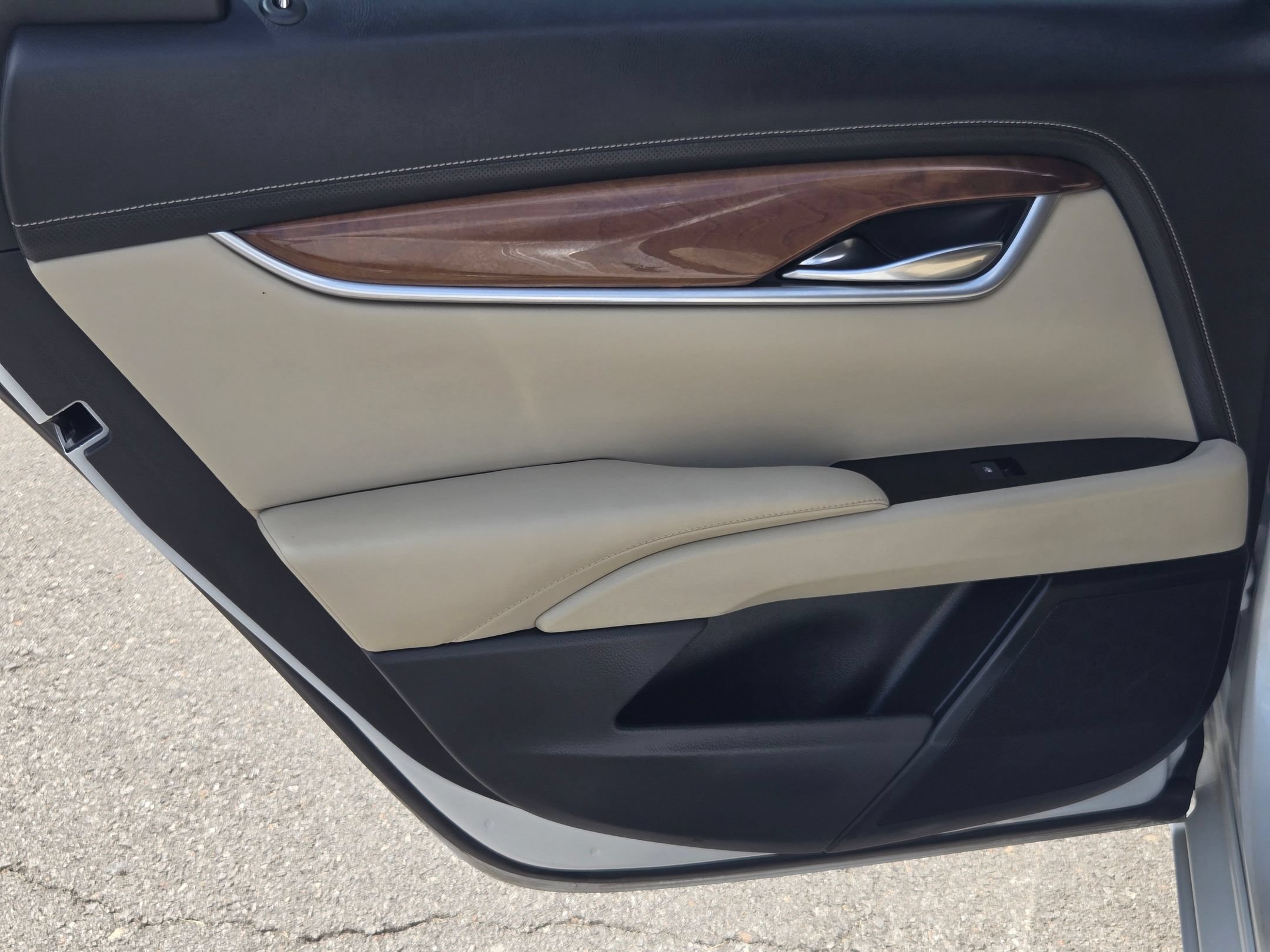 Used 2018 Cadillac XTS Luxury FWD image 33