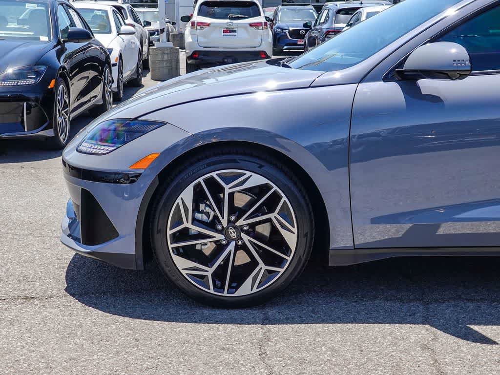 Used 2024 Hyundai Ioniq 6 Limited RWD image 9