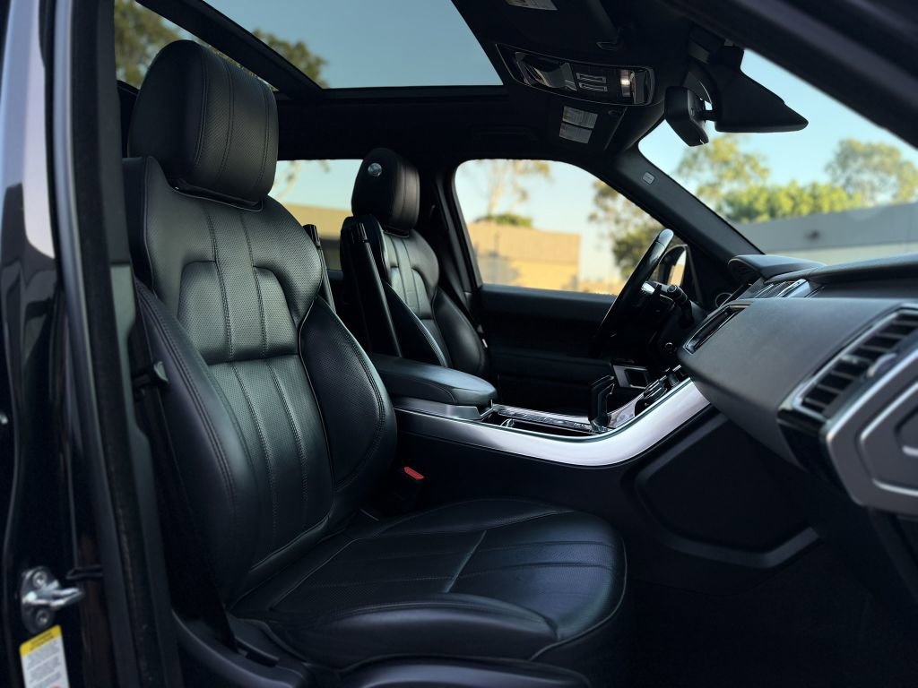 Used 2015 Land Rover Range Rover Sport Supercharged image 30