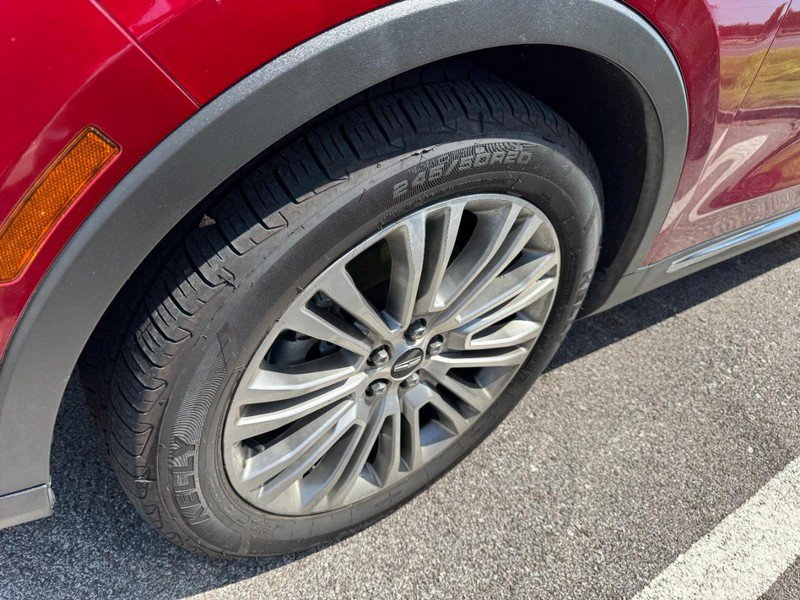 Used 2018 Lincoln MKX Reserve w/ Lincoln MKX Climate Package AWD/4WD image 4
