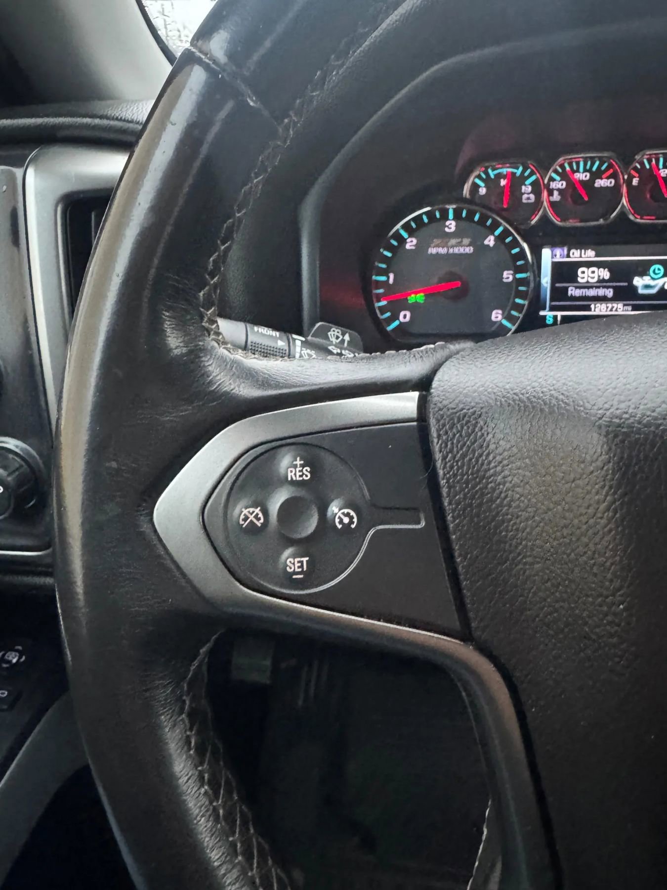 Used 2018 Chevrolet Silverado 1500 LT w/ All Star Edition image 17