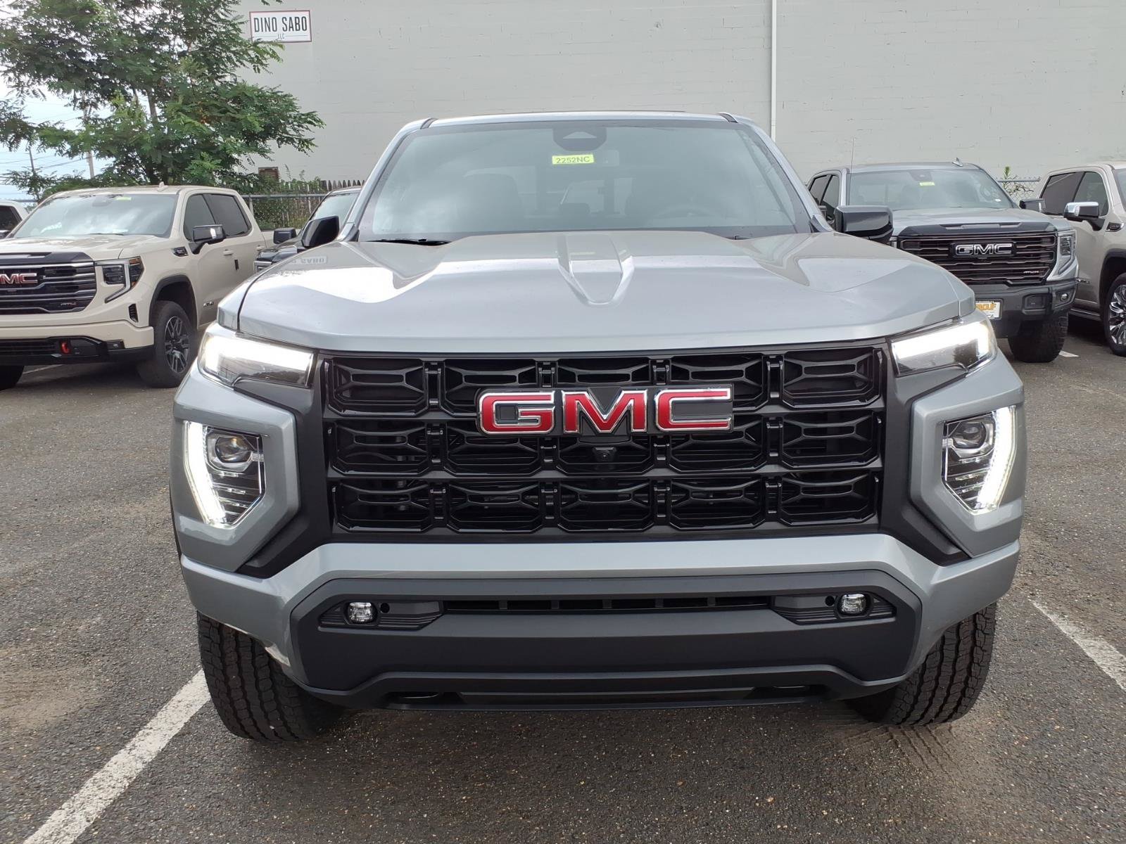 New 2026 GMC Canyon Elevation w/ Convenience Package AWD/4WD image 2