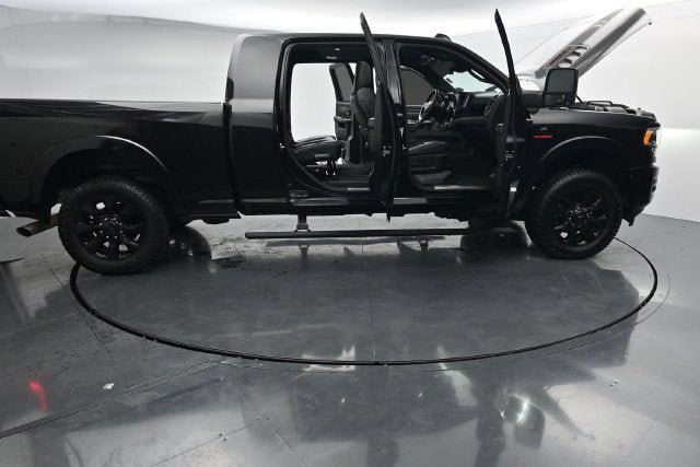Used 2023 RAM 2500 Limited AWD/4WD image 38