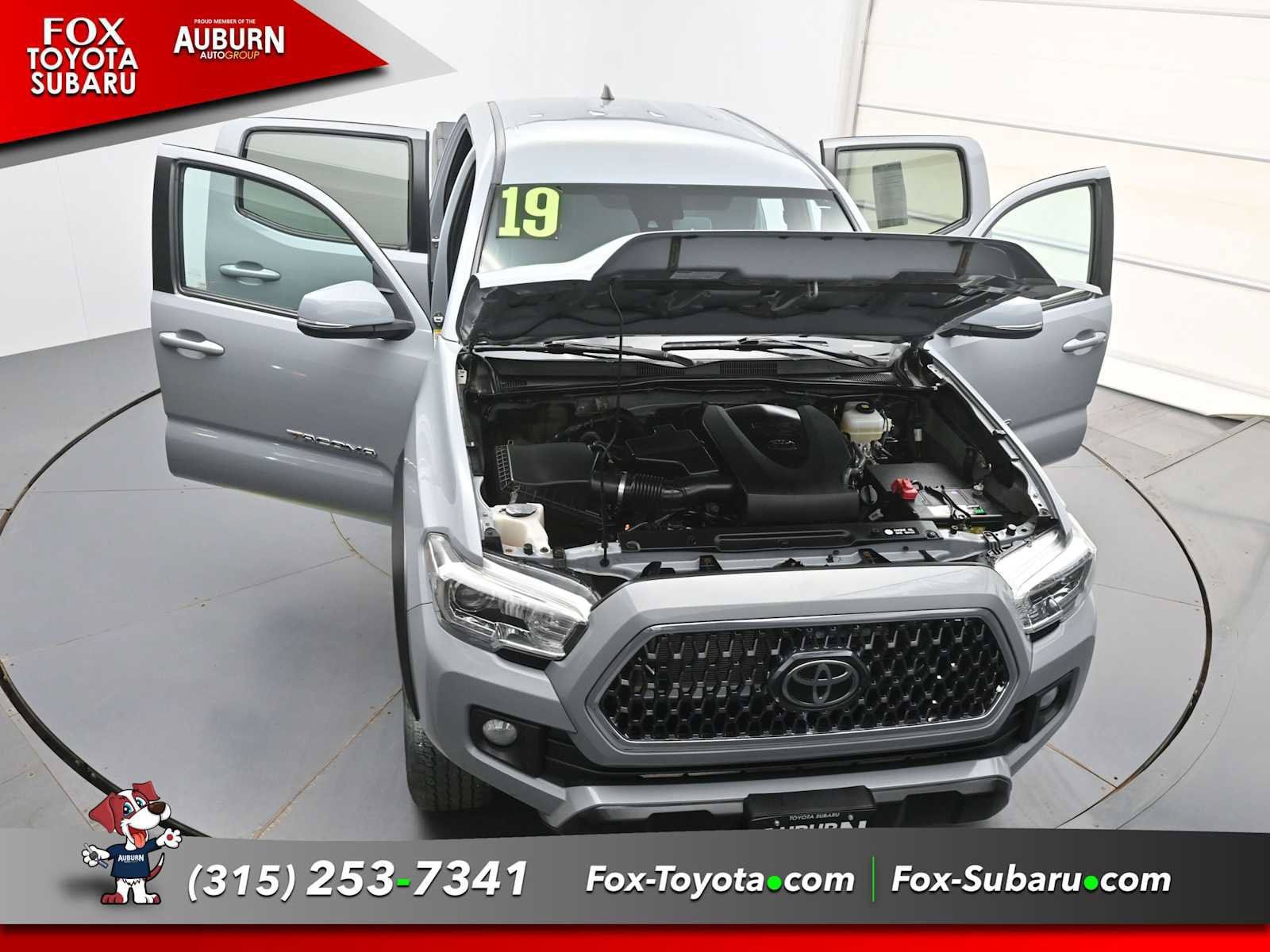 Used 2019 Toyota Tacoma TRD Off-Road w/ Technology Package AWD/4WD image 39