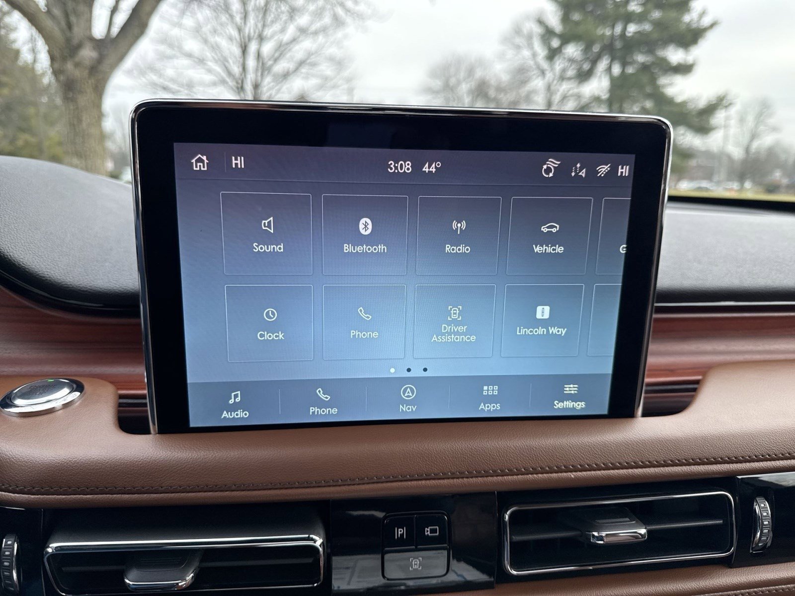 Used 2024 Lincoln Aviator Reserve w/ Equipment Group 201A image 15