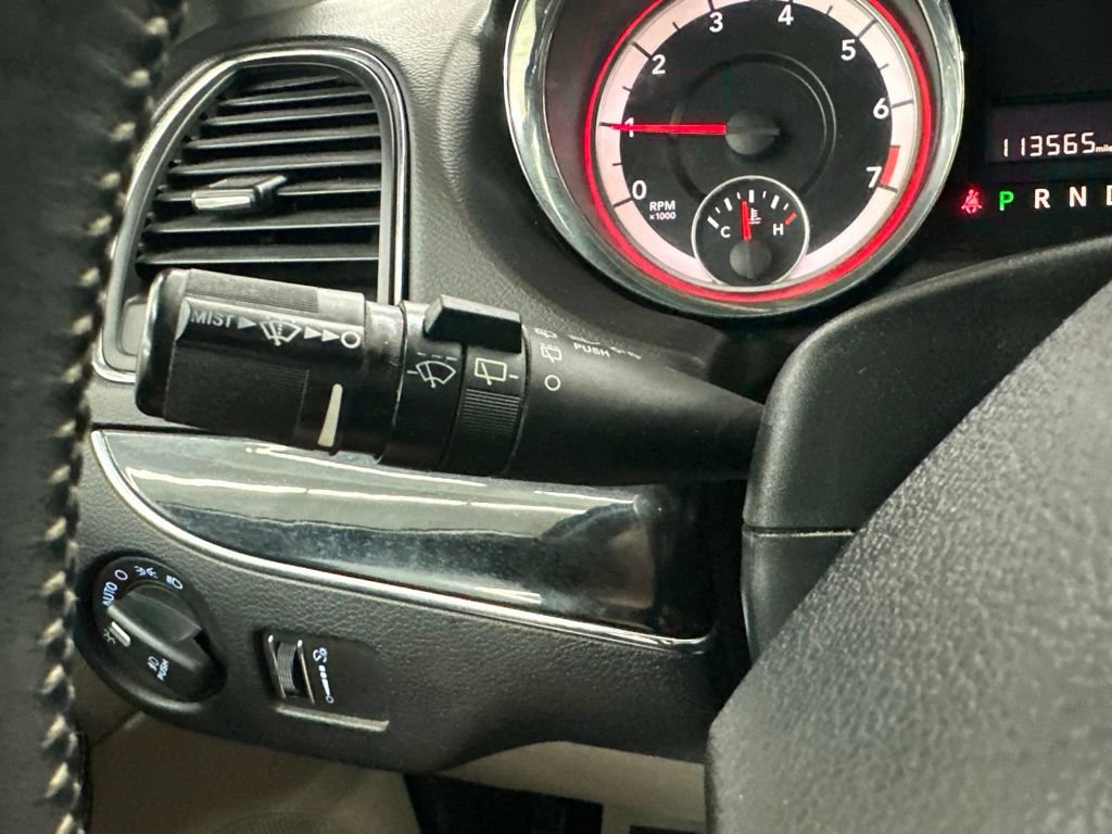 Used 2017 Dodge Grand Caravan SXT FWD image 35
