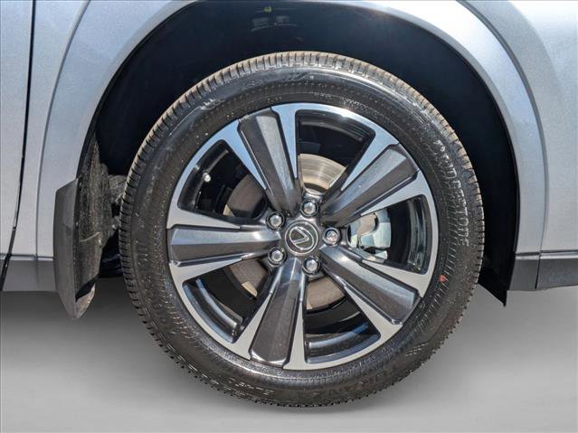 New 2025 Lexus UX 300h FWD image 9