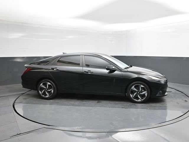 Used 2023 Hyundai Elantra SEL w/ Convenience Package FWD image 15