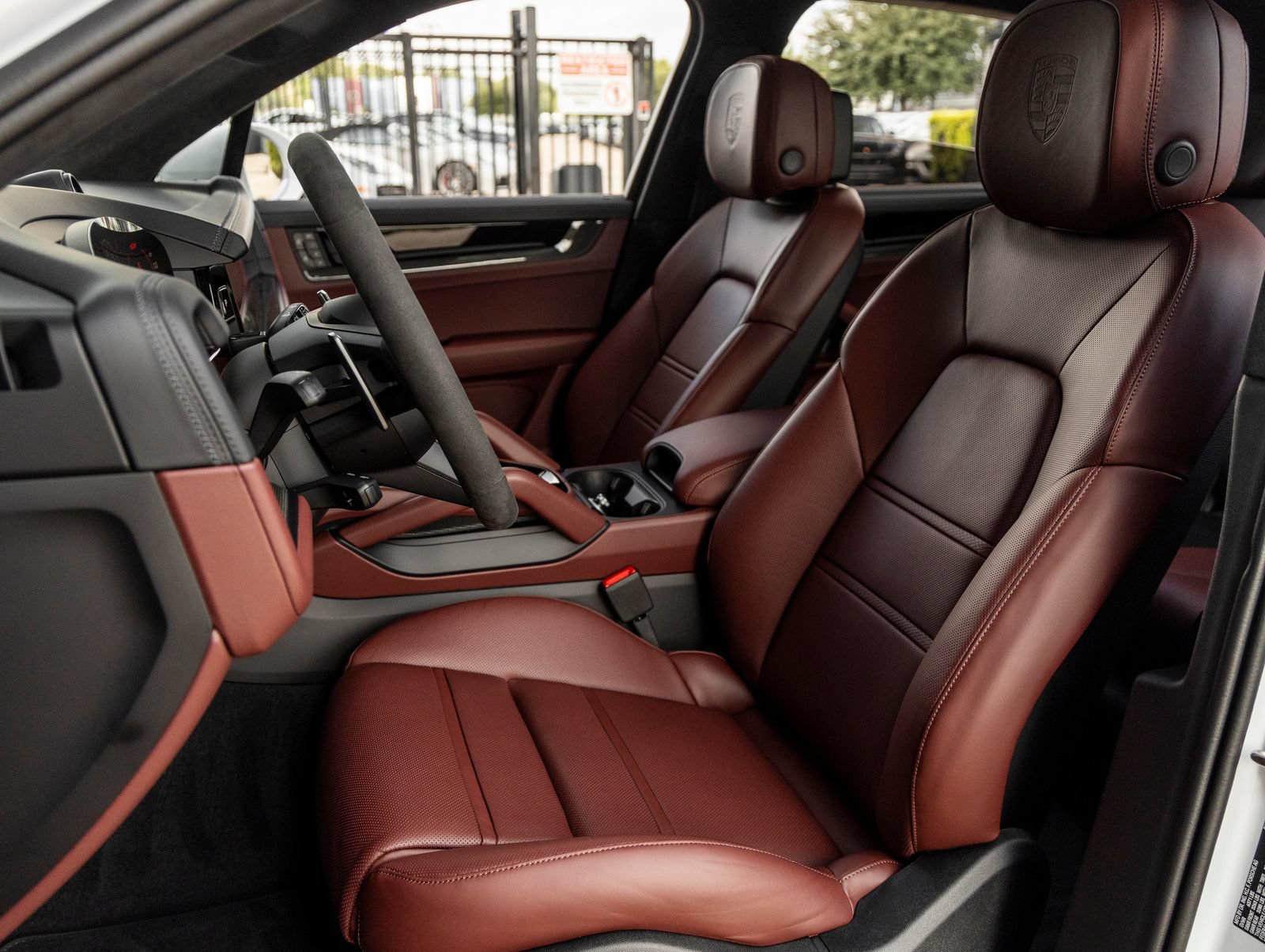 New 2026 Porsche Cayenne GTS AWD/4WD image 5
