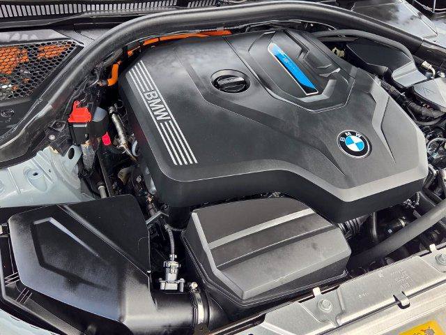 Used 2023 BMW 330e RWD image 20