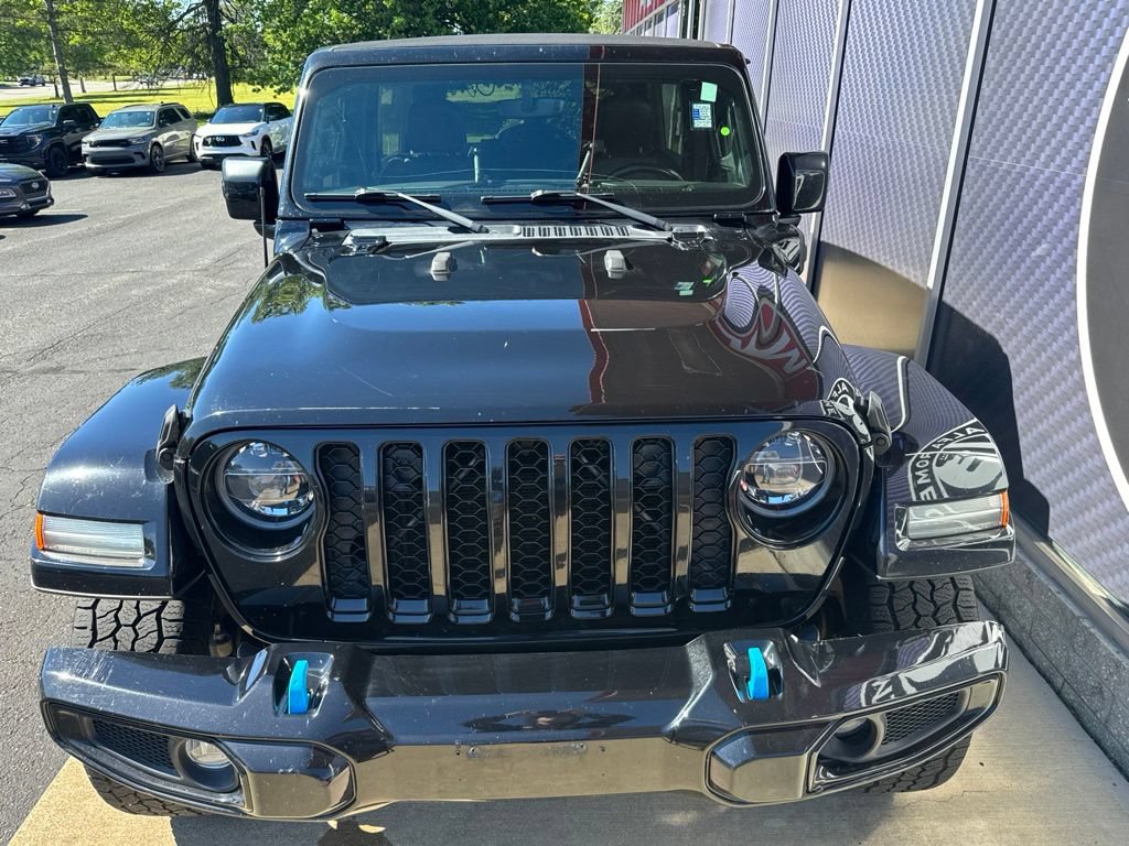 Used 2021 Jeep Wrangler Unlimited Sahara AWD/4WD image 9