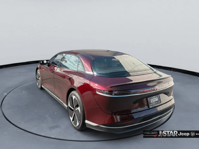 Used 2025 Lucid Air Touring AWD/4WD image 7