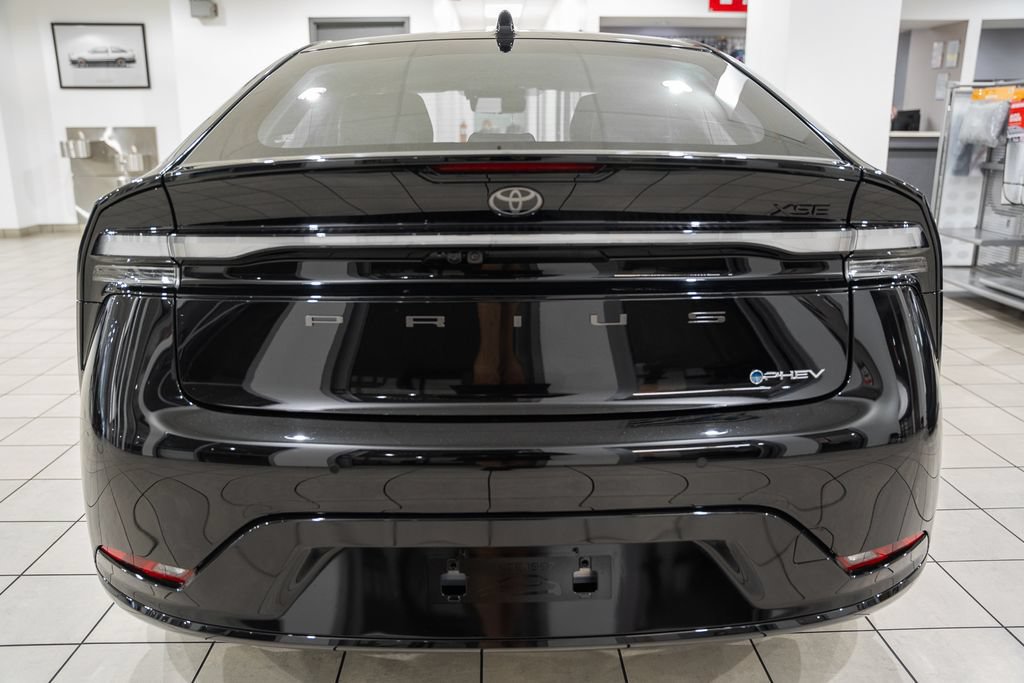 New 2027 Toyota Prius Plug-In Hybrid w/ Limited Premium Package FWD image 6