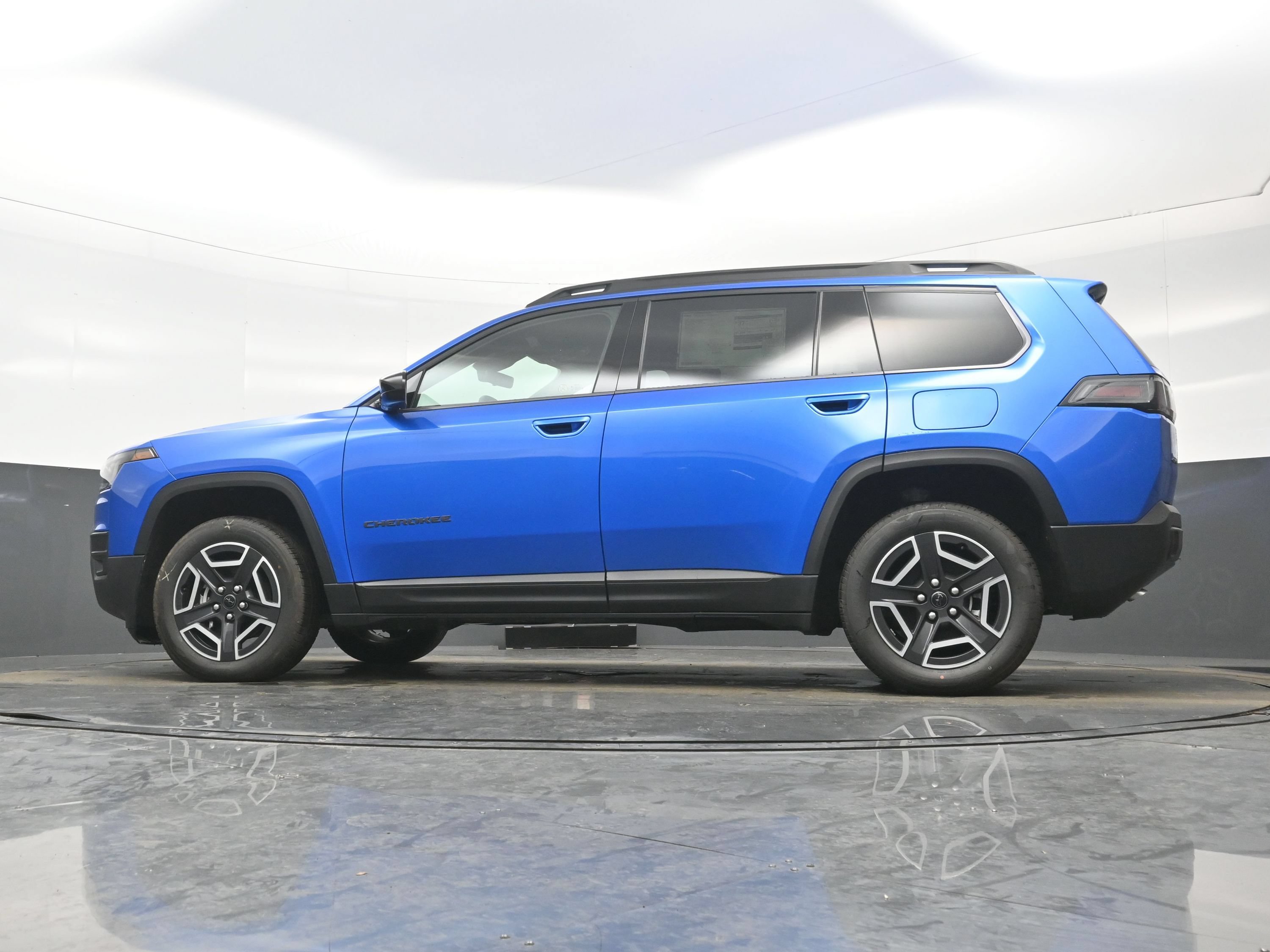 New 2026 Jeep Cherokee Laredo AWD/4WD image 15