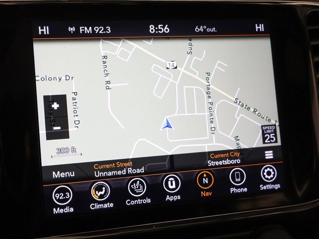 Used 2022 Jeep Grand Cherokee Limited image 51