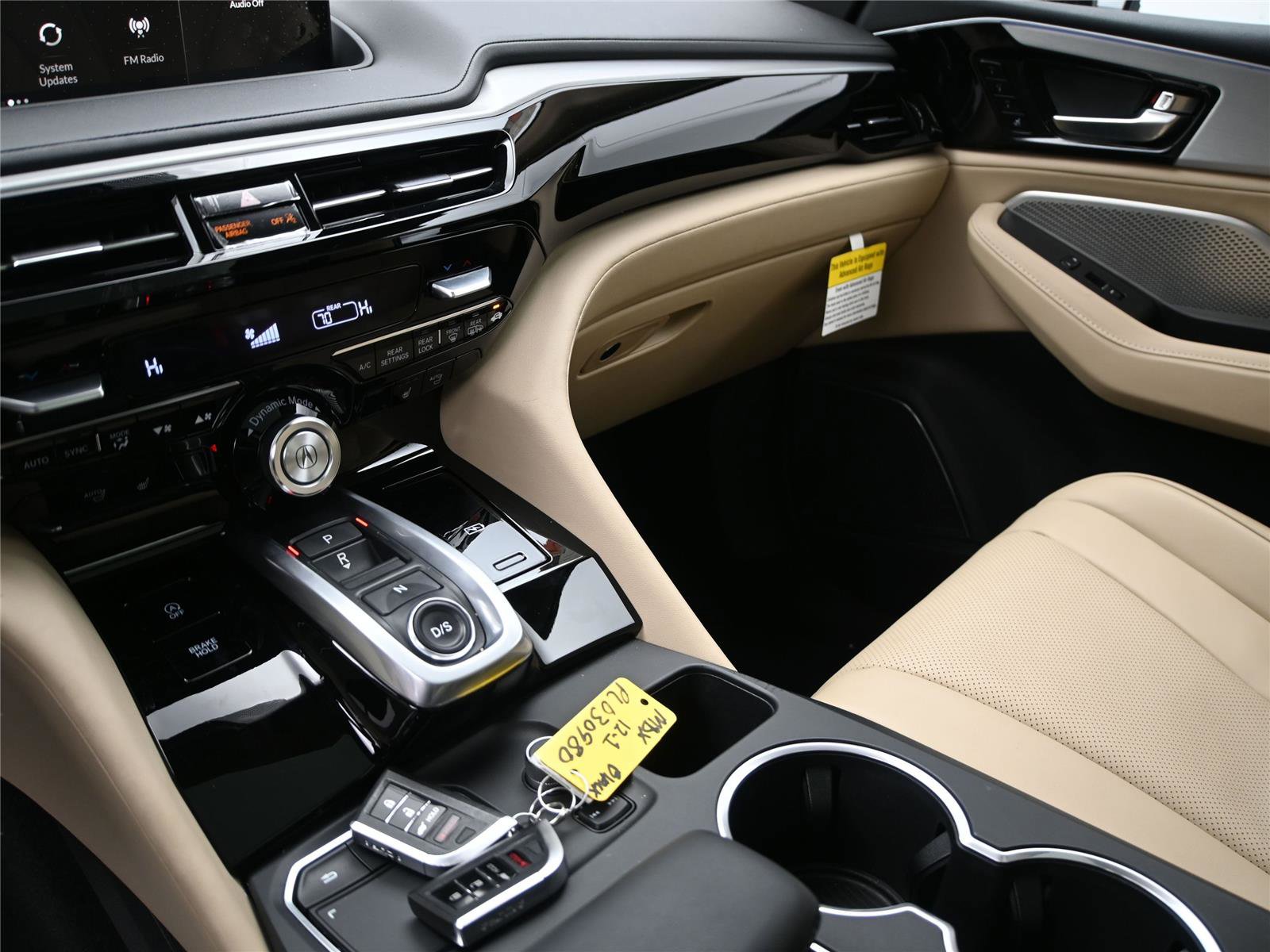 Certified 2023 Acura MDX SH-AWD w/ Technology Package image 5