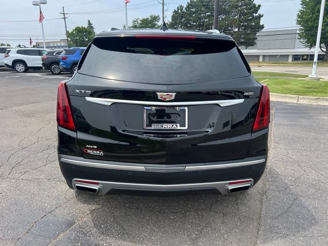 Used 2024 Cadillac XT5 Premium Luxury w/ LPO, Floor Liner Package AWD/4WD image 7