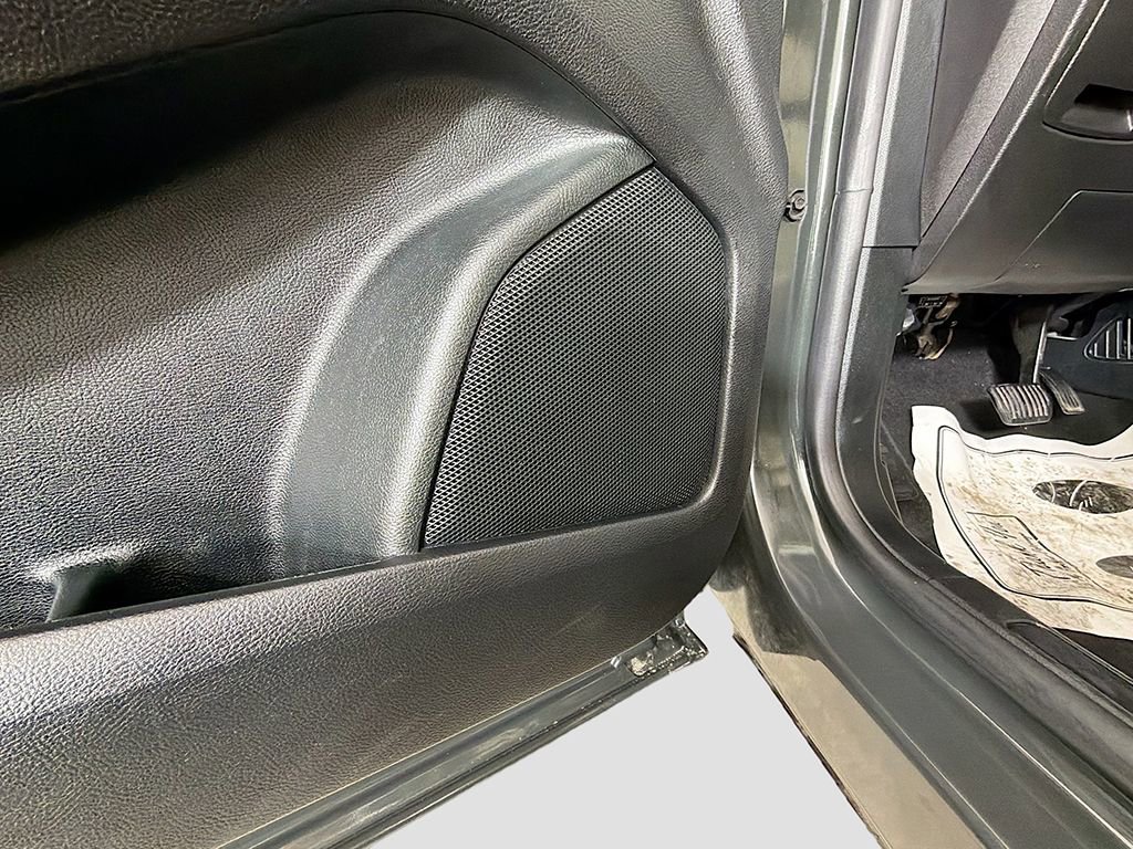 Used 2024 Ford Edge SEL w/ Convenience Package image 35