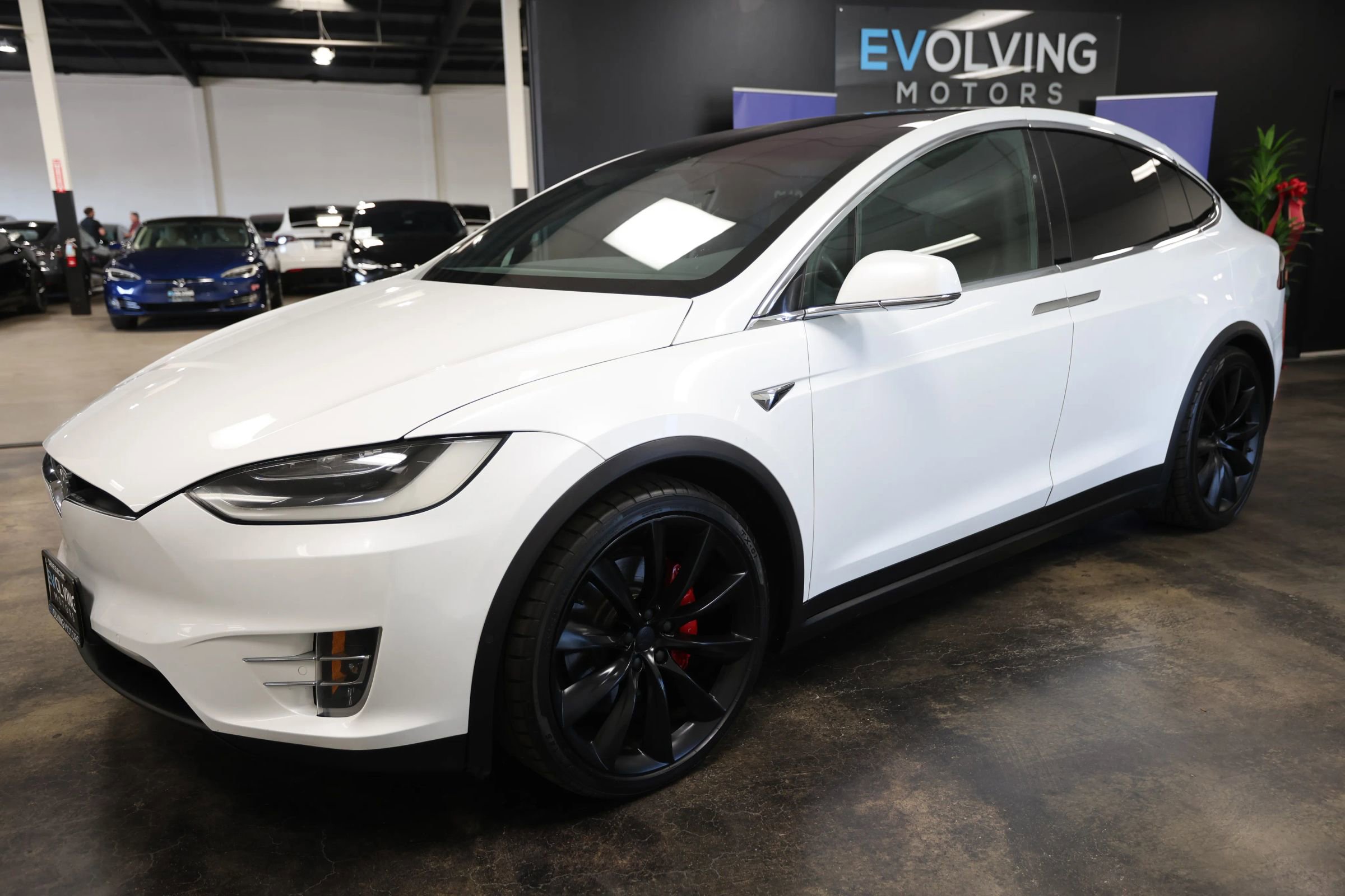 Used 2018 Tesla Model X P100D AWD/4WD image 5