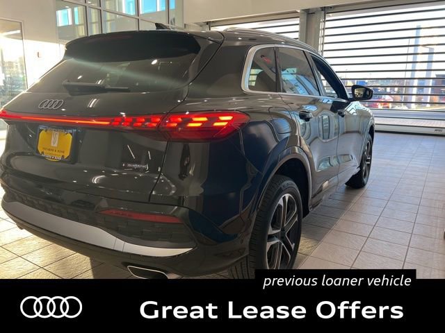 Certified 2025 Audi Q5 Premium w/ Convenience Package AWD/4WD image 7