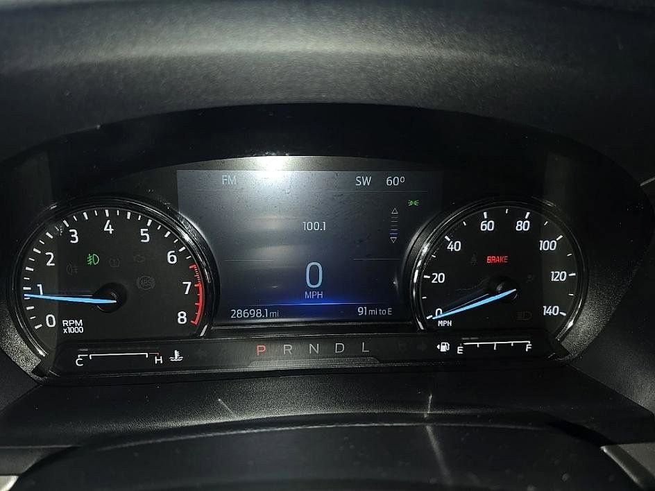 Used 2022 Ford Explorer XLT w/ Equipment Group 202A image 14