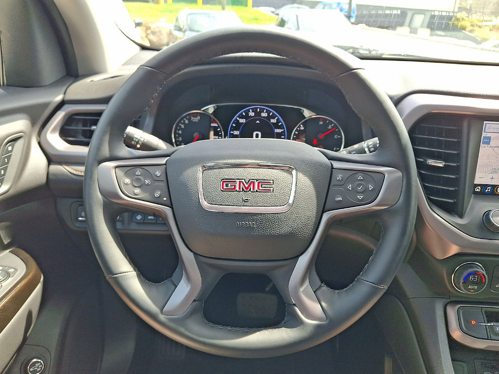 Used 2023 GMC Acadia AT4 w/ Technology Package AWD/4WD image 16