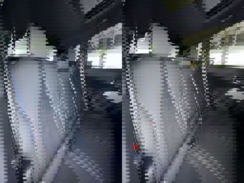 Certified 2025 Acura RDX A-Spec image 26