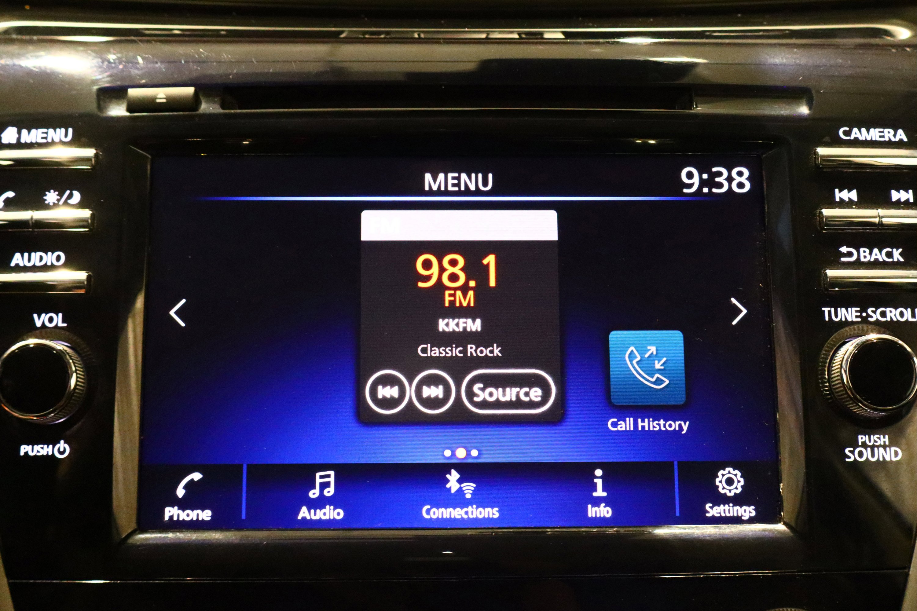 Used 2023 Nissan Murano SV image 28