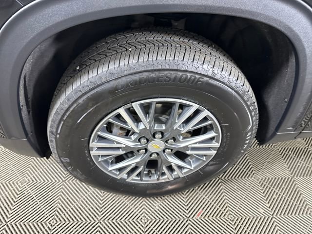 Used 2024 Chevrolet Traverse LT w/ Trailering Package image 10