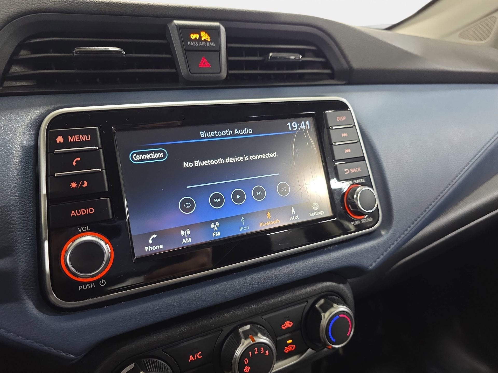 Certified 2025 Nissan Versa SV w/ Trunk Package image 21