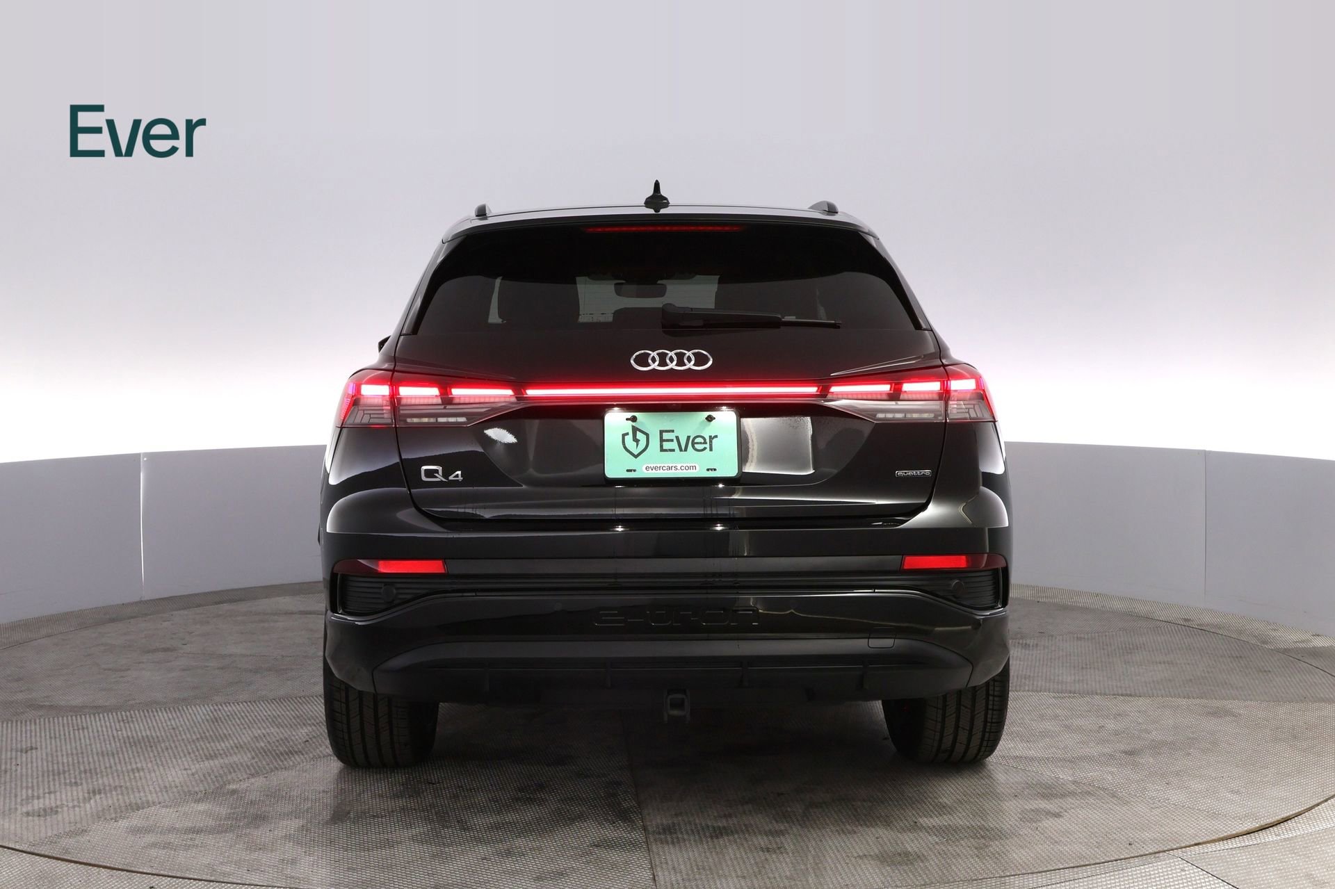 Used 2023 Audi Q4 e-tron Prestige w/ Black Optic Package image 15
