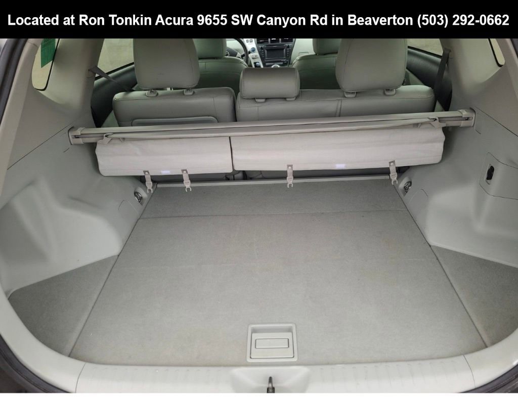Used 2012 Toyota Prius V Three image 8